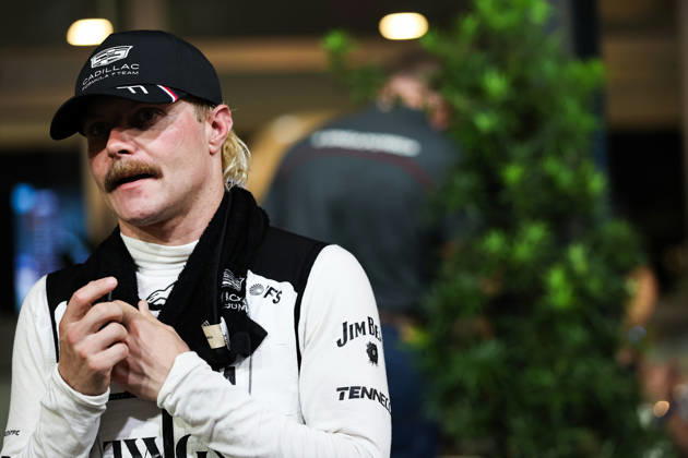 SINGAPORE, SINGAPORE - OCTOBER 10: Valtteri Bottas of Finland and Cadillac Formula 1 Team at qualifying for F1 Grand Prix race of Singapore at Marina Bay Street Circuit on October 10, 2026 in Singapore, Singapore. (Photo by Qian Jun SPP-Paddocker) Copyright: xQianxJun SPP-Paddockerx Sportspressphoto_SPR251354