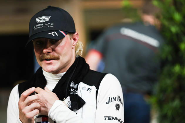 SINGAPORE, SINGAPORE - OCTOBER 10: Valtteri Bottas of Finland and Cadillac Formula 1 Team at qualifying for F1 Grand Prix race of Singapore at Marina Bay Street Circuit on October 10, 2026 in Singapore, Singapore. (Photo by Qian Jun SPP-Paddocker) Copyright: xQianxJun SPP-Paddockerx Sportspressphoto_SPR251356