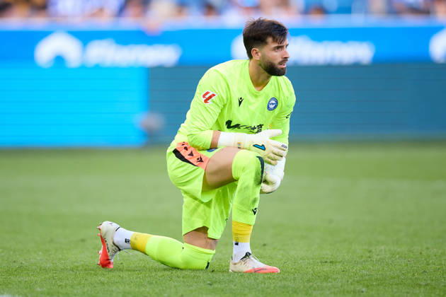 October 10, 2026, Vitoria, Alava, Spain: Antonio Sivera of Deportivo Alaves looks on during the LaLiga EA Sports match between Deportivo Alaves and Atletico de Madrid at Mendizorrotza on October 10, 2026, in Vitoria, Spain. Vitoria Spain - ZUMAa181 20261010_zaa_a181_061 Copyright: xRicardoxLarreinax