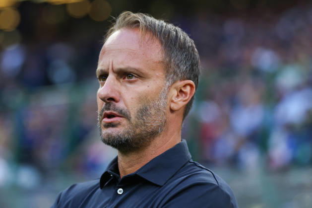 SOCCER - Serie A - Inter - FC Internazionale vs. Parma Calcio Photo by IPA ABACAPRESS.COM89510637 - Alberto Gilardino, head coach of Parma Calcio 1913, watches during the Serie A Enilive 2026 27 soccer match between FC Internazionale and Parma Calcio 1913. Milan Italy Copyright: xIPAxSport ABACAx
