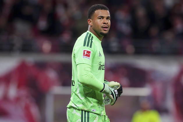 Torhueter Noah Atubolu (Eintracht Frankfurt) schaut enttaeuscht waehrend des spiels der 1. Bundesliga zwischen RB Leipzig und Eintracht Frankfurt, Red Bull Arena am 10. October 2026 in Leipzig, Deutschland. (Foto von Marco Steinbrenner DeFodi Images) +++ Torhueter Noah Atubolu (Eintracht Frankfurt) looks dejected during the Bundesliga match between RB Leipzig and Eintracht Frankfurt at Red Bull Arena on October 10, 2026 in Leipzig, Germany. (Photo by Marco Steinbrenner DeFodi Images) DFB DFL REGULATIONS PROHIBIT ANY USE OF PHOTOGRAPHS AS IMAGE SEQUENCES AND OR QUASI-VIDEO. (Photo by Marco Steinbrenner DeFodi Images) -