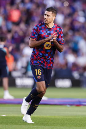 October 10, 2026, Barcelona, Barcelona, Spain: Rodri of FC Barcelona, Barca warms up during the Spanish league, LaLiga EA Sports, football match played between FC Barcelona and Getafe CF at Spotify Camp Nou stadium on October 10, 2026 in Barcelona, Spain. Barcelona Spain - ZUMAa181 20261010_zaa_a181_072 Copyright: xJavierxBorregox