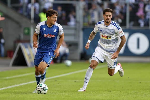 10.10.2026, GER, Fussball, Herren, 3. Liga, Saison 2026 2027, MSV Duisburg - TSG Hoffenheim II Sean Dulic (TSG II) in Aktion am Ball, Einzelaktion Duisburg schauinsland-reisen-Arena Nordrhein-Westfalen Deutschland Copyright: xAdrianxSchlüterx
