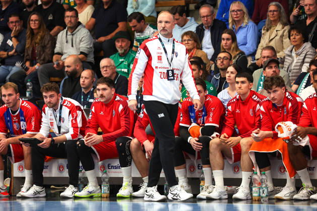 10.10.2026, Deutschland, Göppingen, Handball Opel HBL Bundesliga, FRISCH AUF! Göppingen vs. SG BBM Bietigheim, BBM Trainer Hartmut Mayerhoffer