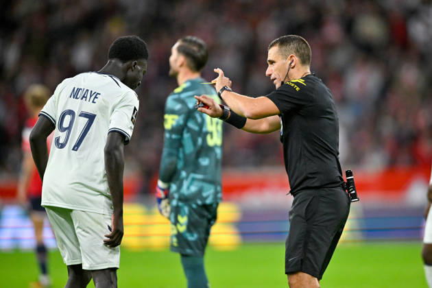 LOSC Lille v Le Havre Athletic Club - Ligue 1 McDonald s 2026 2027 FodÃ BALLO-TOURE of Le Havre and Bastien Dechepy Referee during Ligue 1 McDonald s match between Lille and Le Havre at Stade Pierre-Mauroy on October 10, 2026 in Lille, France. Lille France  Copyright: xKevinxClementx 776573340