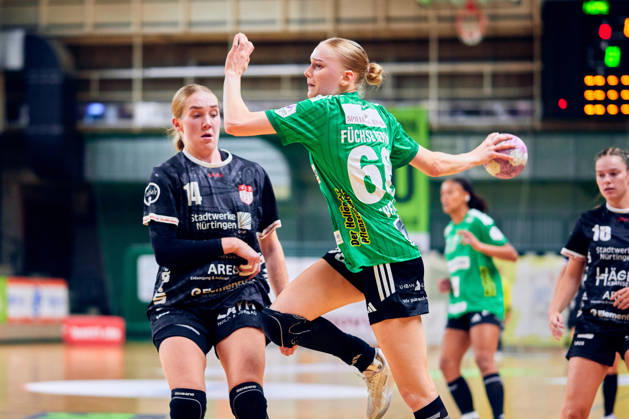 ALISSA KATARINA WERLE (Fuechse Berlin, 66), Nora Erhardt (SG Nuertingen-Zizishausen, 14), GER, 2. Handball - Bundesliga Frauen, Fuechse Berlin vs. SG Nuertingen-Zizishausen, Saison 2026 27, 5. Spieltag, 10.10.2026 GER, 2. Handball - Bundesliga Frauen, Fuechse Berlin vs. SG Nuertingen-Zizishausen, Saison 2026 27, 5. Spieltag, 10.10.2026 Berlin
