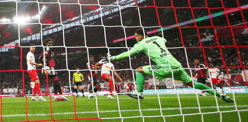 RB Leipzig - Frankfurt Bundesliga Leipzig, 10.10.2026, Red Bull Arena, Fußball, 1.Bundesliga, 5.Spieltag , RB Leipzig vs. SG Eintracht Frankfurt , Im Bild: Tor für RB Leipzig. Christopher Nkunku ( 28, RBL) trifft zum 2:0.. , Nur zur redaktionellen Nutzung. Only editorial use. , DFL DFB regulations prohibit any use of photographs as image sequences and or quasi-video. ,