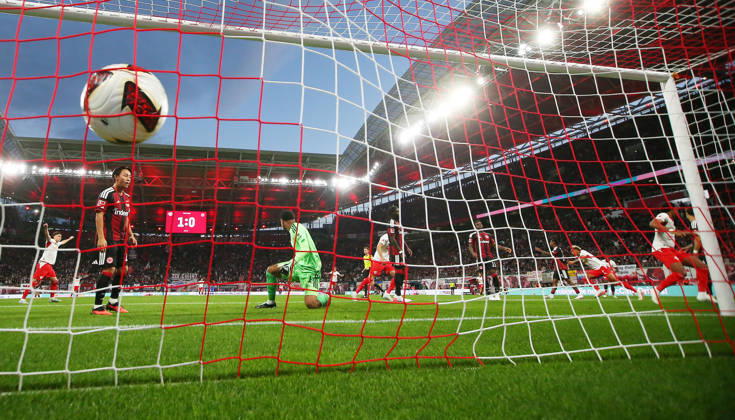 RB Leipzig - Frankfurt Bundesliga Leipzig, 10.10.2026, Red Bull Arena, Fußball, 1.Bundesliga, 5.Spieltag , RB Leipzig vs. SG Eintracht Frankfurt , Im Bild: Tor für RB Leipzig. Christopher Nkunku ( 28, RBL) trifft zum 2:0.. , Nur zur redaktionellen Nutzung. Only editorial use. , DFL DFB regulations prohibit any use of photographs as image sequences and or quasi-video. ,