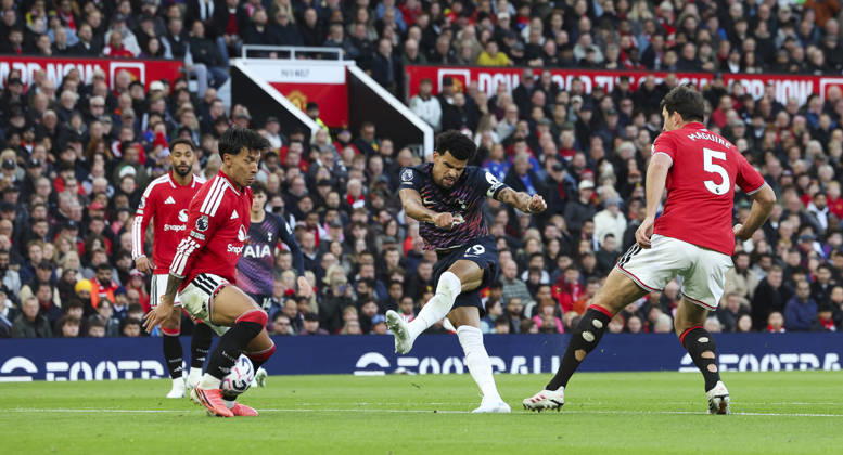 Liverpool v Manchester City, FA Premier League 10.10.26 Liverpool v Manchester City, FA Premier League Bradley Ormesher The Times Dominic Solanke of Tottenham has shot at goal  Copyright: xBradleyxOrmesherx NINTCHDBPICT001114746966