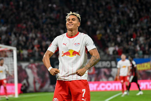Fußball I Herren I Saison 2026-2027 I Bundesliga I 5. Spieltag I RB Leipzig - Eintracht Frankfurt I 10.10.2026 Torjubel Antonio Nusa (7, RB Leipzig) nach seinem Tor zum 5:0 Freisteller, Nahaufnahme, Porträt, Portrait, Einzelfoto, Einzelbild, Körper Leipzig Red Bull Arena Sachsen Deutschland Copyright: xLobeca InesxHähnelx