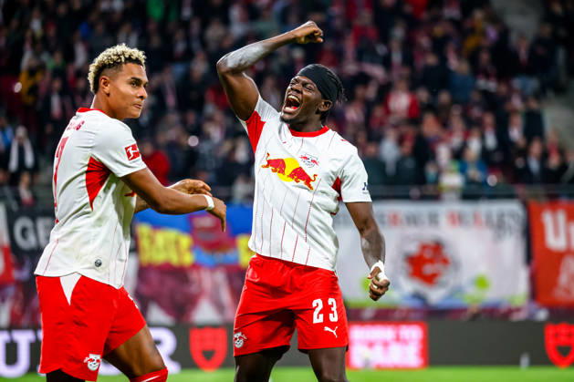 Antonio Nusa (RB Leipzig, 07) Jubel, Torjubel, jubelt ueber Tor zum 5:0 mit Castello Lukeba (RB Leipzig, 23), GER, RB Leipzig vs. Eintracht Frankfurt, Fussball, 1. Bundesliga Herren, 5. Spieltag, Spielzeit 2026 2027, 10.10.2026 DFL regulations prohibit any use of photographs as image sequences and or quasi-video. GER, RB Leipzig vs. Eintracht Frankfurt, Fussball, 1. Bundesliga Herren, 5. Spieltag, Spielzeit 2026 2027, 10.10.2026 Leipzig Copyright: xEibner-Pressefoto LauraxRoemerx EP_LRR