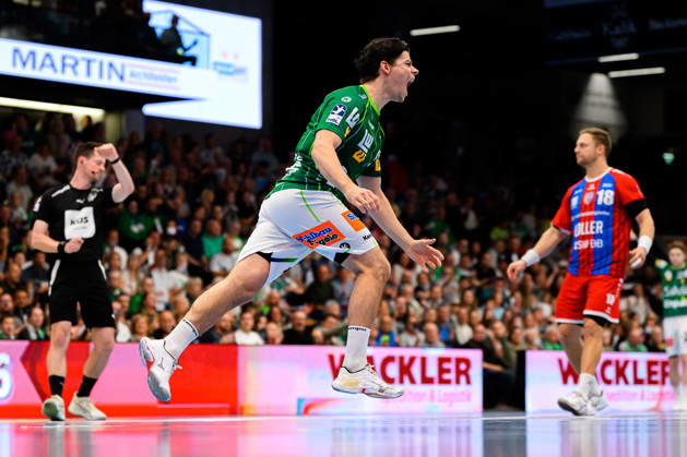 Goeppingen: HBL - 26 27 - Frisch Auf Goeppingen - SG BBM Bietigheim Rutger Ten Velde (Goeppingen) Jubel Freude Emotion Torjubel Torschuetze Torschütze Goeppingen EWS Arena Baden-Württemberg Deutschland