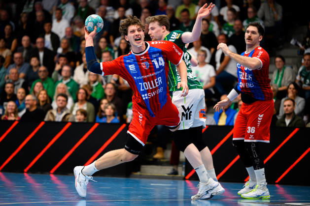 Goeppingen: HBL - 26 27 - Frisch Auf Goeppingen - SG BBM Bietigheim Fynn Nicolaus (Bietigheim) Goeppingen EWS Arena Baden-Württemberg Deutschland