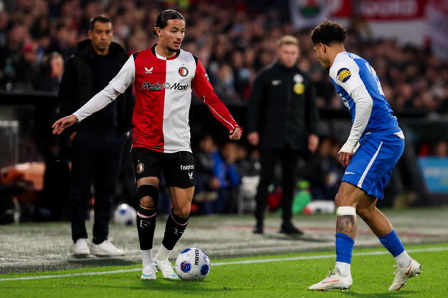 2026-10-10 Feyenoord v AZ Alkmaar - Dutch Eredivisie ROTTERDAM, NETHERLANDS - OCTOBER 10: Anis Hadj Moussa of Feyenoord is challenged by Ro-Zangelo Daal of AZ Alkmaar during the Dutch Eredivisie match between Feyenoord and AZ Alkmaar at Stadion Feijenoord on October 10, 2026 in Rotterdam, Netherlands. Rotterdam Stadion Feijenoord Netherlands Content not available for redistribution in The Netherlands directly or indirectly through any third parties. Copyright: xHansxvanxderxValkx