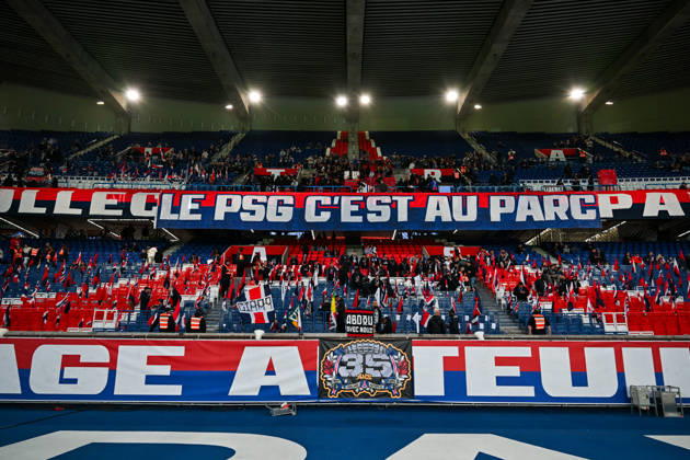 Paris Saint-Germain v Le Mans FC - Ligue 1 McDonald s 2026 2027 Fans of Paris showing a Banner sayin LE PSG C EST AU PARC during Ligue 1 McDonald s match between Paris and Le Mans at Parc des Princes on October 10, 2026 in Paris, France. Paris France Copyright: xBaptistexFernandezx 776573319