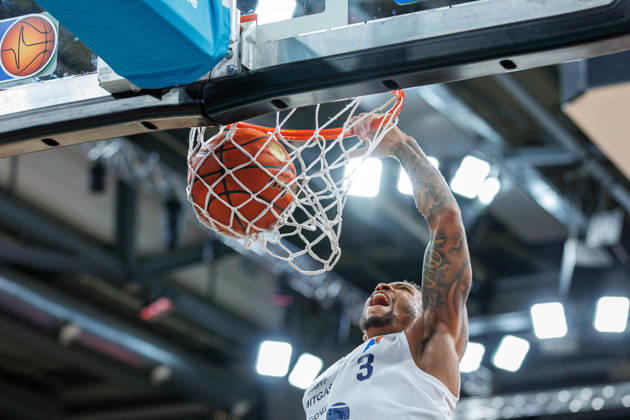 DeLonnie Hunt (Syntainics MBC, 03), Einzelbild, Einzelfoto, Portrait, Portraet, Dunking, BMA365 Bamberg Baskets vs. Syntainics MBC, Basketball, easyCredit BBL, 5. Spieltag, 10.10.2026 BMA365 Bamberg Baskets vs. Syntainics MBC, Basketball, easyCredit BBL, 5. Spieltag, 10.10.2026 Bamberg Copyright: xEibner-Pressefoto G.xSantemizx EP_EER