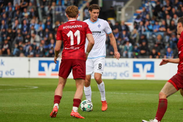 Tim Rossmann (SG Sonnenhof Großaspach, 11), Maximilian Thalhammer (SV Waldhof Mannheim, 8) Fussball: 3. Liga, 8. Spieltag, SG Sonnenhof Großaspach vs. SV Waldhof Mannheim am 10.10.2026 in Aspach-Großaspach (WIRmachenDRUCK Arena), Deutschland Aspach-Großaspach WIRmachenDRUCK Arena Deutschland Copyright: xFranzxReindelx