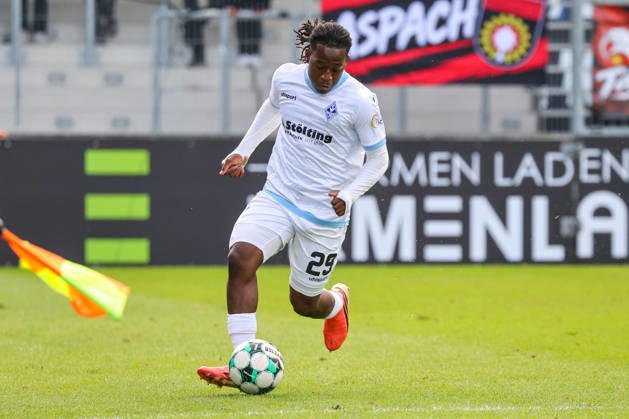 Nolan Muteba N Tumba (SV Waldhof Mannheim, 29) Fussball: 3. Liga, 8. Spieltag, SG Sonnenhof Großaspach vs. SV Waldhof Mannheim am 10.10.2026 in Aspach-Großaspach (WIRmachenDRUCK Arena), Deutschland Aspach-Großaspach WIRmachenDRUCK Arena Deutschland Copyright: xFranzxReindelx