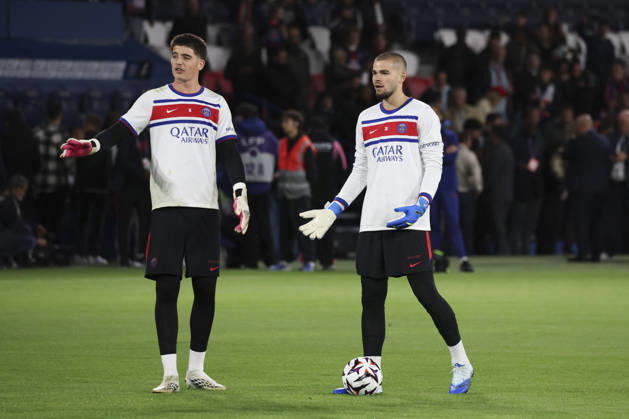 FOOTBALL : Paris Saint Germain Vs Le Mans - Ligue 1 - 10 10 2026 Alessandro Longoni (Paris Saint Germain) - Lucas Chevalier (Paris Saint Germain) ParisFrance Copyright: xMichaelxBaucherx