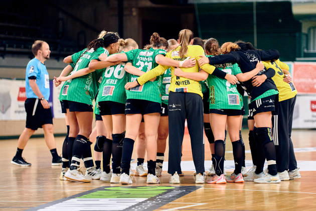 Fuechse Berlin jubeln ueber Unentschieden, GER, 2. Handball - Bundesliga Frauen, Fuechse Berlin vs. SG Nuertingen-Zizishausen, Saison 2026 27, 5. Spieltag, 10.10.2026 GER, 2. Handball - Bundesliga Frauen, Fuechse Berlin vs. SG Nuertingen-Zizishausen, Saison 2026 27, 5. Spieltag, 10.10.2026 Berlin Copyright: xEibner-Pressefotox xClaudiusxRauchx EP_CRH