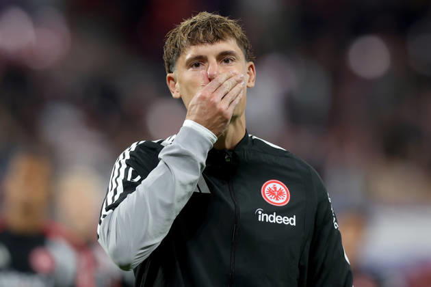 10.10.2026, xtgx, Fussball 1.Bundesliga, RB Leipzig - Eintracht Frankfurt v.l. Robin Koch (Eintracht Frankfurt) Enttäuscht, traurig, frustriert, ratlos, (DFL DFB REGULATIONS PROHIBIT ANY USE OF PHOTOGRAPHS as IMAGE SEQUENCES and or QUASI-VIDEO) Leipzig