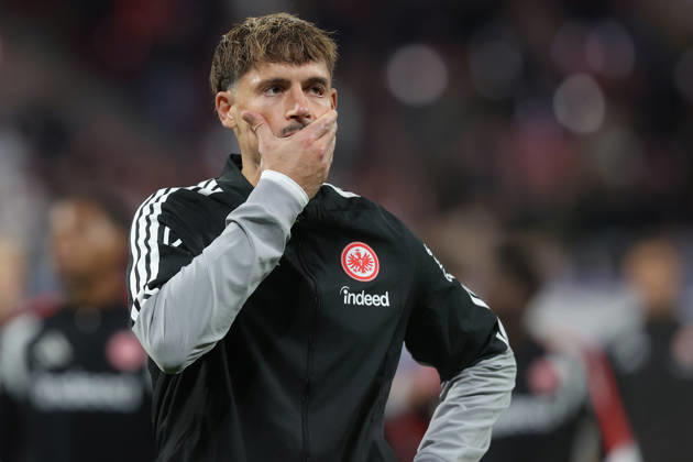 10.10.2026, xtgx, Fussball 1.Bundesliga, RB Leipzig - Eintracht Frankfurt v.l. Robin Koch (Eintracht Frankfurt) Enttäuscht, traurig, frustriert, ratlos, (DFL DFB REGULATIONS PROHIBIT ANY USE OF PHOTOGRAPHS as IMAGE SEQUENCES and or QUASI-VIDEO) Leipzig