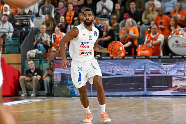 Marvin Heckel (ratiopharm Ulm, 47) am Ball RASTA Vechta vs. ratiopharm Ulm, easyCredit Basketball Bundesliga, 5. Spieltag, Saison 2026 2027, 10.10.2026, RASTA Vechta vs. ratiopharm Ulm, easyCredit Basketball Bundesliga, 5. Spieltag, Saison 2026 2027, 10.10.2026 Vechta Copyright: xEibner-Pressefoto RobertxGertzenx EP_RGN
