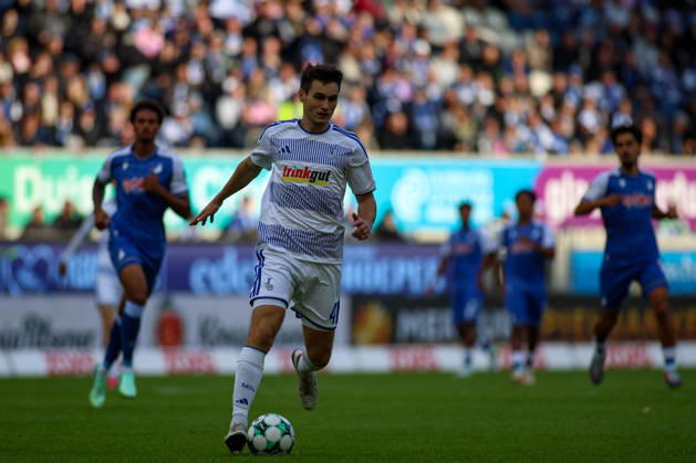 10.10.2026, GER, Fussball, Herren, 3. Liga, Saison 2026 2027, MSV Duisburg - TSG Hoffenheim II Martin Ens (MSV) in Aktion am Ball, Einzelaktion Copyright: xSvenxHanischx