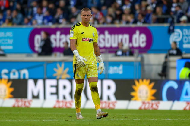 10.10.2026, GER, Fussball, Herren, 3. Liga, Saison 2026 2027, MSV Duisburg - TSG Hoffenheim II Maximilian Braune (MSV) schaut Copyright: xSvenxHanischx