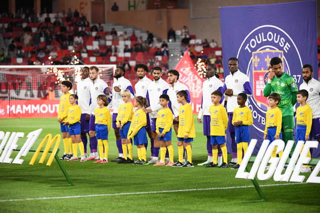 AS Monaco v Toulouse FC - Ligue 1 McDonald s 2026 2027 Team of Toulouse pay tribute to Pink October and kids using a pink ribbon during Ligue 1 McDonald s match between Monaco and Toulouse at Stade Louis II on October 10, 2026 in Monaco, Monaco. Monaco Monaco Copyright: xIconxSportx 776573324