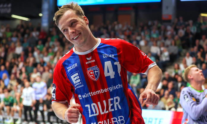 10.10.2026, Deutschland, Göppingen, Handball Opel HBL Bundesliga, FRISCH AUF! Göppingen vs. SG BBM Bietigheim, Jubel Till Hermann (BBM)