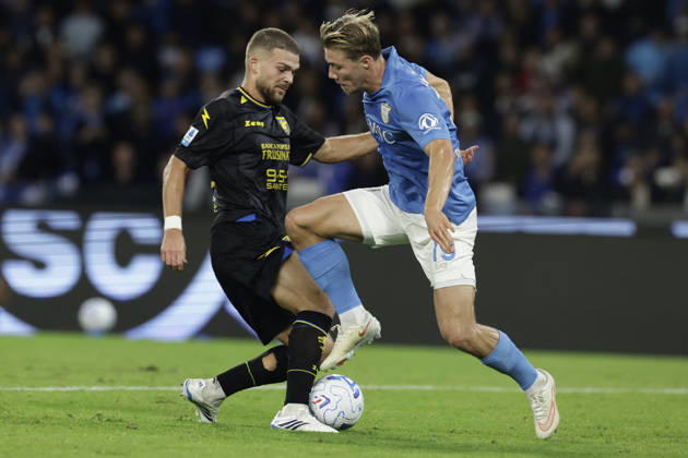 Serie a football match SSC Napoli vs Frosinone Napoli s Danish forward Rasmus Hojlund challenges for the ball with Frosinone s Italian defender Gabriele Calvani during the Serie A football match between SSC Napoli vs Frosinone at the Diego Armando Maradona Stadium in Naples, southern Italy, on October 10, 2026. _BPH7338 Copyright: xAntonioxBalascox