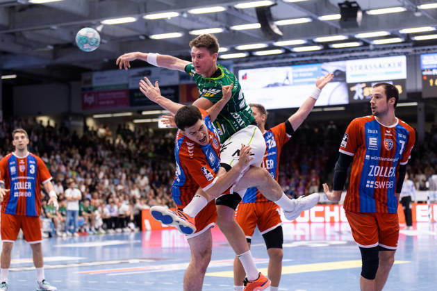 Oskar SUNNEFELDT (FRISCH AUF! Goeppingen, 27) erzielt ein Tor, Aktion, Torwurf GER, FRISCH AUF! Goeppingen vs. SG BBM Bietigheim, Handball, Bundesliga, OPEL HBL, 8. Spieltag, Spielzeit 2026 2027, 10.10.2026, GER, FRISCH AUF! Goeppingen vs. SG BBM Bietigheim, Handball, Bundesliga, OPEL HBL, 8. Spieltag, Spielzeit 2026 2027, 10.10.2026, Goeppingen Copyright: xEibnerxPressefoto OliverxSchmidtx EP_OST