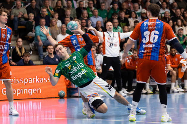 Max BENEKE (FRISCH AUF! Goeppingen, 09) erzielt ein Tor, Aktion, Torwurf GER, FRISCH AUF! Goeppingen vs. SG BBM Bietigheim, Handball, Bundesliga, OPEL HBL, 8. Spieltag, Spielzeit 2026 2027, 10.10.2026, GER, FRISCH AUF! Goeppingen vs. SG BBM Bietigheim, Handball, Bundesliga, OPEL HBL, 8. Spieltag, Spielzeit 2026 2027, 10.10.2026, Goeppingen Copyright: xEibnerxPressefoto OliverxSchmidtx EP_OST