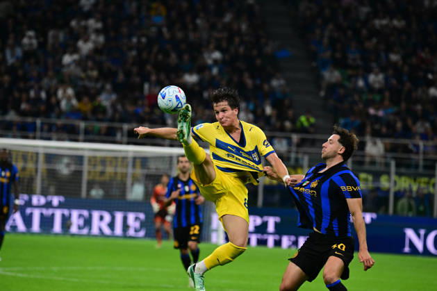 FC Internazionale v Parma Calcio - Serie A 2026 27 Giovanni Fabbian and Carlos Augusto during the Serie A match between FC Internazionale and Parma Calcio at Stadio Giuseppe Meazza in Milan, Italy, on October 10, 2026. Milan Lombardia Italy Copyright: xFedericoxManonix originalFilename:manoni-fcintern261010_np5cL