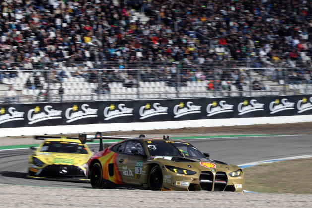 DTM - Finale Hockenheimring 09. - 11. Oktober 2026 DTM - Finale Hockenheimring 09. - 11. Oktober Rennen Samstag Im Bild: Kelvin van der Linde (ZA) und Jules Gounon (FRA) Copyright: xBEAUTIFULxSPORTS Bernhardtx