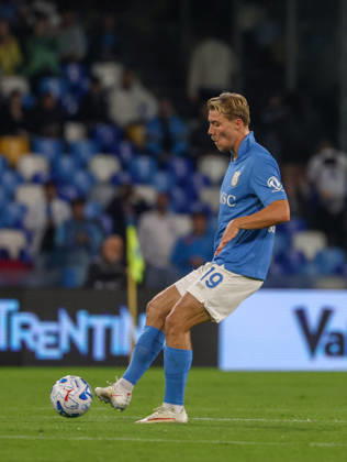 October 10, 2026, Napoli, Campania, ITALIA: Rasmus Hojlund of SSC Napoli during the 2026 27 Serie A match between SSC Napoli and FC Frosinone, played on October 10, 2026, at the Stadio Diego Armando Maradona in Naples Napoli ITALIA - ZUMAs236 20261010_aap_s236_011 Copyright: xFabioxSassox