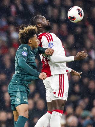 AMSTERDAM - (lr) NoÃ Lebreton of NEC Nijmegen, Tolu Arokodare of Ajax during the Dutch Eredivisie match between AFC Ajax and NEC Nijmegen at the Johan Cruijff ArenA on 10 October 2026 in Amsterdam, the Netherlands. MAURICE VAN STEEN ANP Eredivisie 2026 27 xVIxANPxSportx xxANPxIVx 572060111 originalFilename: 572060111.jpg