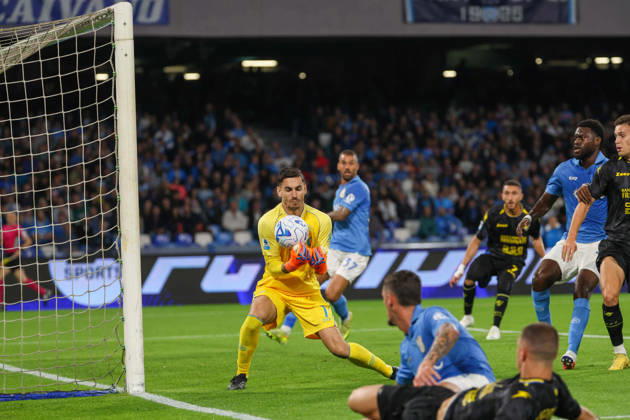 October 10, 2026, Napoli, Campania, ITALIA: Alex Meret of SSC Napoli during the 2026 27 Serie A match between SSC Napoli and FC Frosinone, played on October 10, 2026, at the Stadio Diego Armando Maradona in Naples Serie A Football Match †2026 27 Season: Napoli Vs. Frosinone - ZUMAs236 20261010_aap_s236_020 Copyright: xFabioxSassox