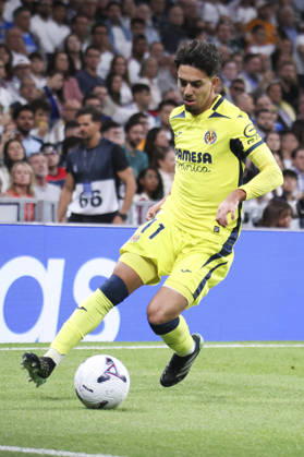 Real Madrid v Villarreal - La Liga EA Sports 2026 27 October 10, 2026, Estadio Santiago Bernabeu, Madrid, Spain: Ilias Akhomach of Villarreal during La Liga EA Sports match between Real Madrid and Villarreal at Estadio Santiago Bernabeu on October 10, 2026 in Madrid, Spain. Madrid Estadio Santiago Bernabeu Madrid Spain Copyright: xAlejandroxMatiasxAcostax
