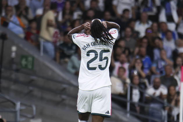 Real Madrid v Villarreal - La Liga EA Sports 2026 27 October 10, 2026, Estadio Santiago Bernabeu, Madrid, Spain: Yan Diomande of Real Madrid during La Liga EA Sports match between Real Madrid and Villarreal at Estadio Santiago Bernabeu on October 10, 2026 in Madrid, Spain. Madrid Estadio Santiago Bernabeu Madrid Spain Copyright: xAlejandroxMatiasxAcostax