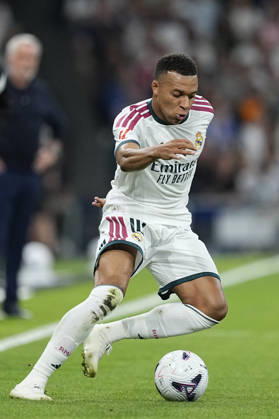 October 10, 2026, Madrid, Madrid, Spain: Kylian Mbappe of Real Madrid CF in action during the Spanish League, LaLiga EA Sports, football match between Real Madrid and Villarreal CF at Bernabeu stadium on October 10, 2026, in Madrid, Spain. Real Madrid V Villarreal CF - LaLiga EA Sports - ZUMAa181 20261010_zaa_a181_150 Copyright: xOscarxJ.xBarrosox