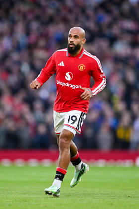 MANCHESTER, ENGLAND, OCT 10: Bryan Mbeumo of Manchester United, ManU looks on during the Premier League match between Manchester United and Tottenham Hotspur at Old Trafford in Manchester, England (Will Palmer Sports Press Photo) Copyright: xWillxPalmer SportsxPressxPhotox Sportspressphoto_SPR251600