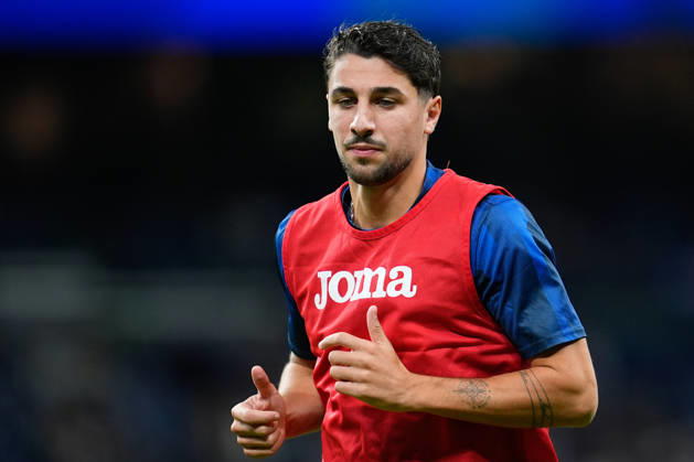October 10, 2026, Madrid, Madrid, Spain: Santi Comesana of Villarreal CF warms up during the Spanish League, LaLiga EA Sports, football match between Real Madrid and Villarreal CF at Bernabeu stadium on October 10, 2026, in Madrid, Spain. Madrid Spain - ZUMAa181 20261010_zaa_a181_161 Copyright: xDennisxAgyemanx