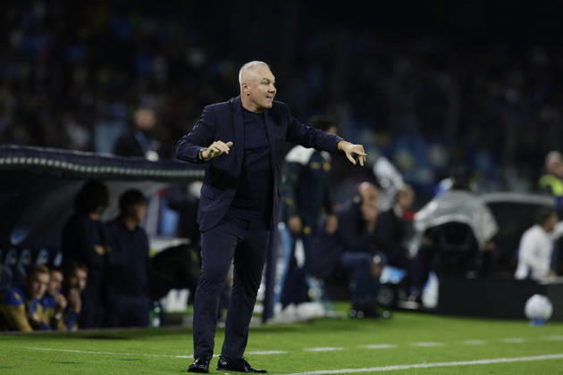 SOCCER - Serie A - SSC Napoli vs. Frosinone Calcio Photo by IPA ABACAPRESS.COM89517603 - Frosinone s Italian coach Massimiliano Alvini during the Serie A soccer match between SSC Napoli and Frosinone at the Diego Armando Maradona Stadium in Naples, southern Italy, on October 10, 2026. Naples Italy Copyright: xIPAxSport ABACAx