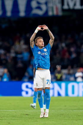 Napoli v Frosinone - Serie A Enilive Noa Lang of SSC Napoli celebrates after scoring second goal during the Serie A Enilive match between Napoli and Frosinone at Stadio Diego Armando Maradona on October 10, 2026 in Naples, Italy Naples Stadio Diego Armando Maradona Campania Italy Copyright: xGiuseppexMaffiax 261010_SerieA_Napoli-Frosinone_GM_06606
