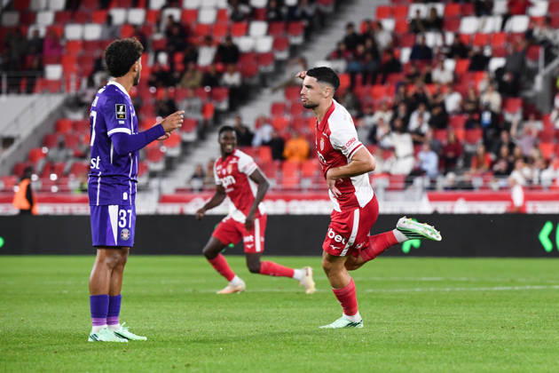 AS Monaco v Toulouse FC - Ligue 1 McDonald s 2026 2027 Ilyas AZIZI of Toulouse looks dejected and Matthis ABLINE of Monaco celebrate after scores during Ligue 1 McDonald s match between Monaco and Toulouse at Stade Louis II on October 10, 2026 in Monaco, Monaco. Monaco Monaco Copyright: xIconxSportx 776573324