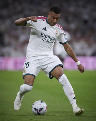 REAL MADRID CF v VILLARREAL CF. LA LIGA 2026 2027. ROUND 8. Real Madrid CF™s Kylian Mbappe during La Liga match. October 10 ,2026. (ALTERPHOTOS Ropero) MadridSpain  Copyright: xRoperox