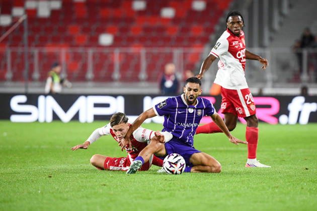 AS Monaco v Toulouse FC - Ligue 1 McDonald s 2026 2027 Mathys DETOURBET of Monaco and Rafik MESSALI of Toulouse FC during Ligue 1 McDonald s match between Monaco and Toulouse at Stade Louis II on October 10, 2026 in Monaco, Monaco. Monaco Monaco Copyright: xIconxSportx 776573324