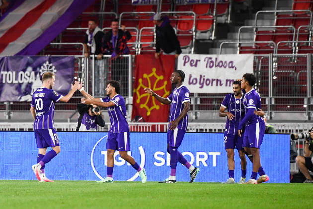 AS Monaco v Toulouse FC - Ligue 1 McDonald s 2026 2027 EMERSONN of Toulouse , Rafik MESSALI of Toulouse FC and Sion OPPONG of Toulouse FC celebrate after scores during Ligue 1 McDonald s match between Monaco and Toulouse at Stade Louis II on October 10, 2026 in Monaco, Monaco. Monaco Monaco Copyright: xIconxSportx 776573324